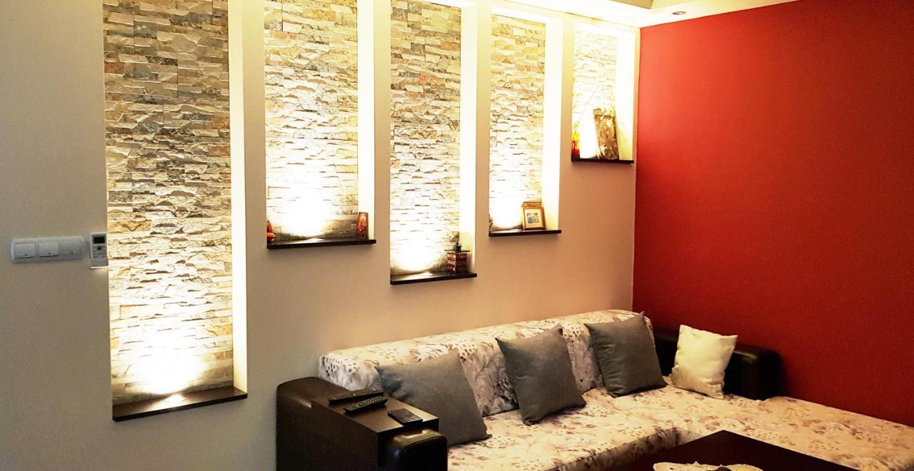 Apartment Nicole Plovdiv Bagian luar foto